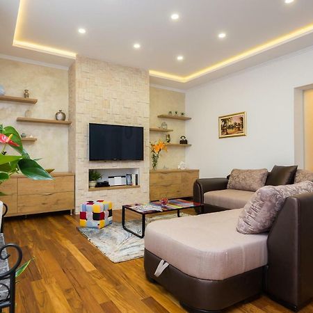 Luxury Apartment Luce สปลิท ภายนอก รูปภาพ