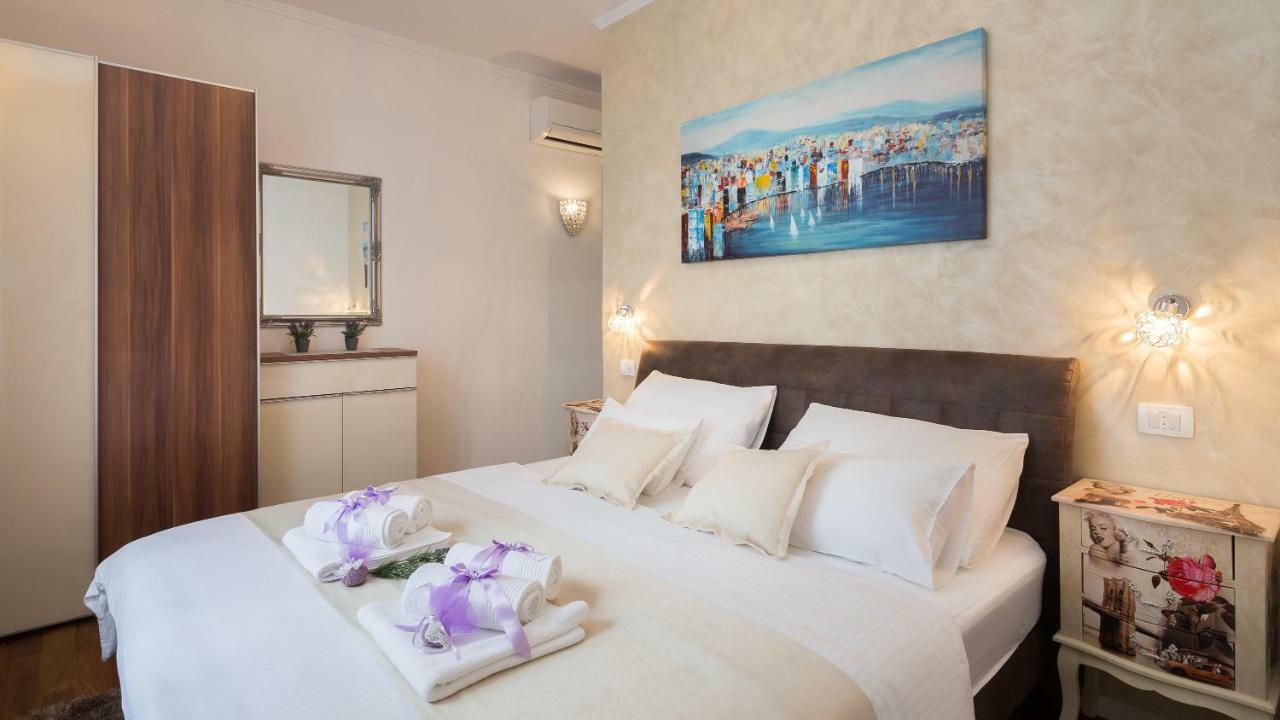 Luxury Apartment Luce สปลิท ภายนอก รูปภาพ