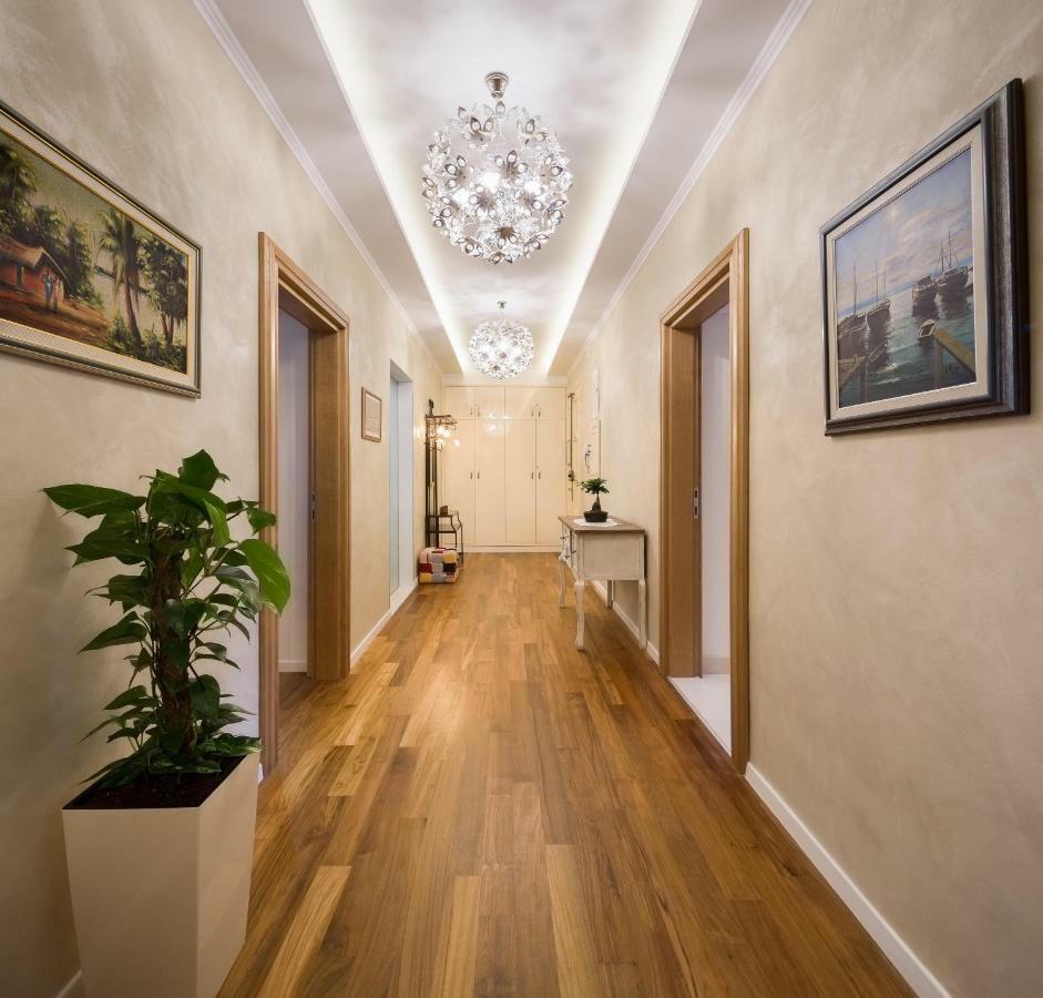Luxury Apartment Luce สปลิท ภายนอก รูปภาพ